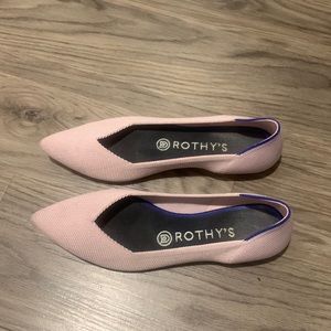 Pink Rothy’s, lightly worn, size 7 (runs a little large), can wash in the washer